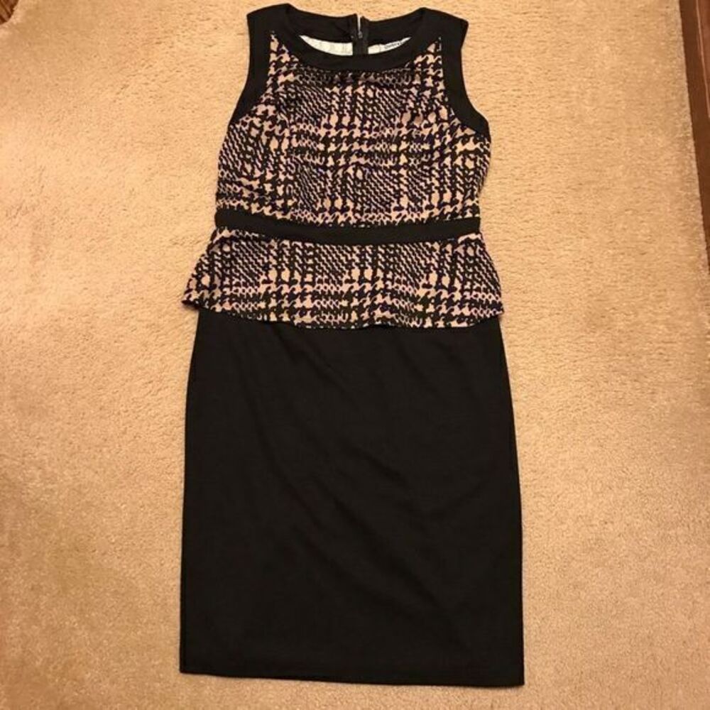 NWOT Shelby & Palmer Size‎ 6 dress